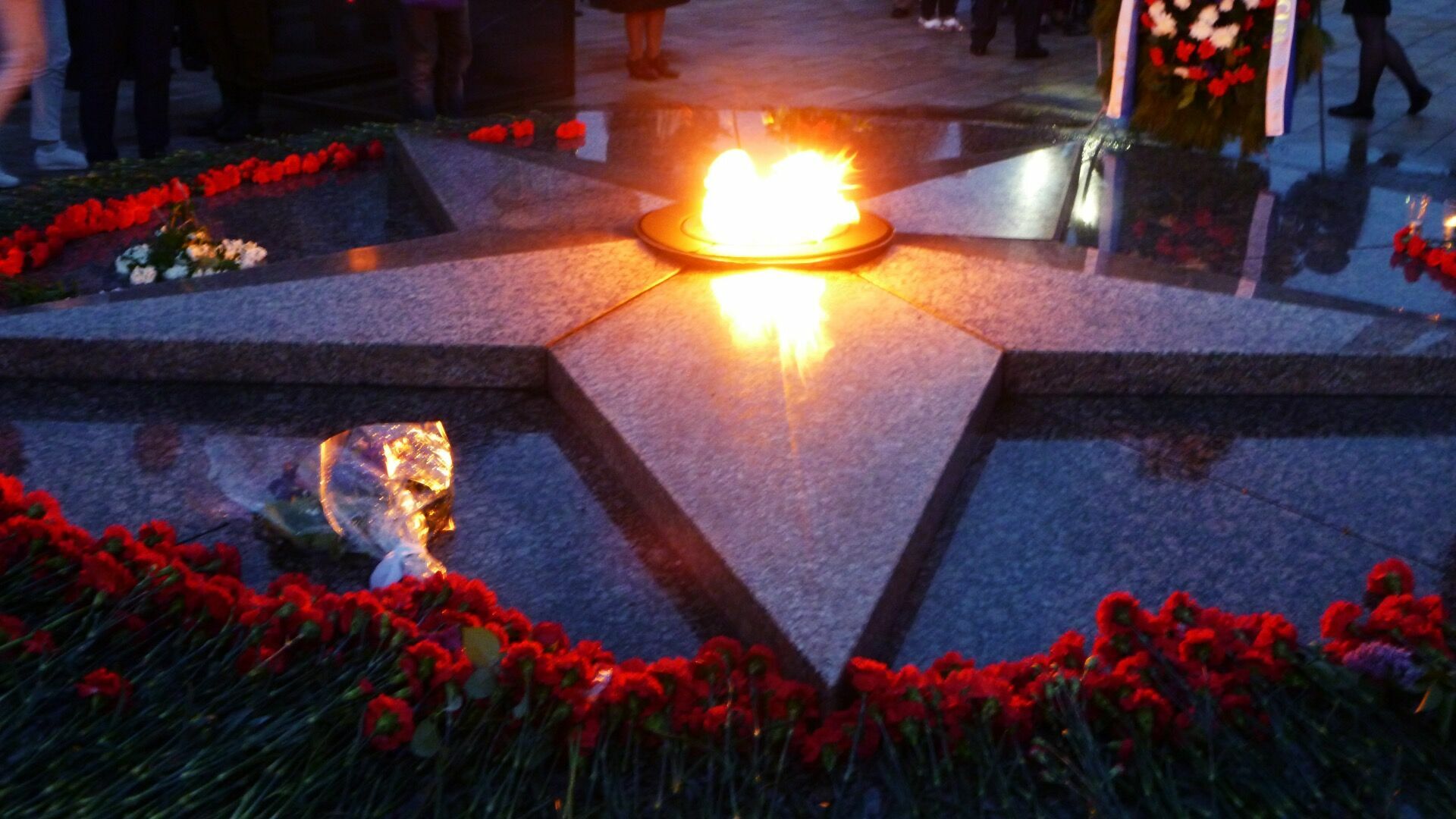 Почетный караул выставят у Вечного огня в Челябинске 5 мая