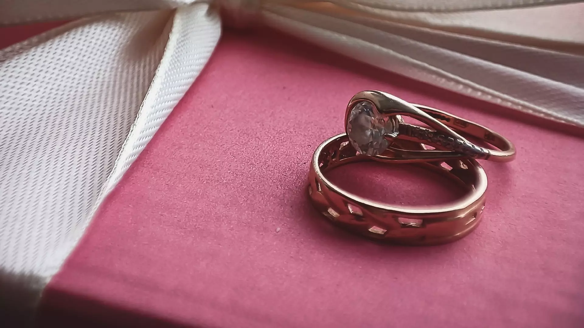 В Магнитогорске возбудили дело на женщину, укравшую золотое кольцо в магазине
