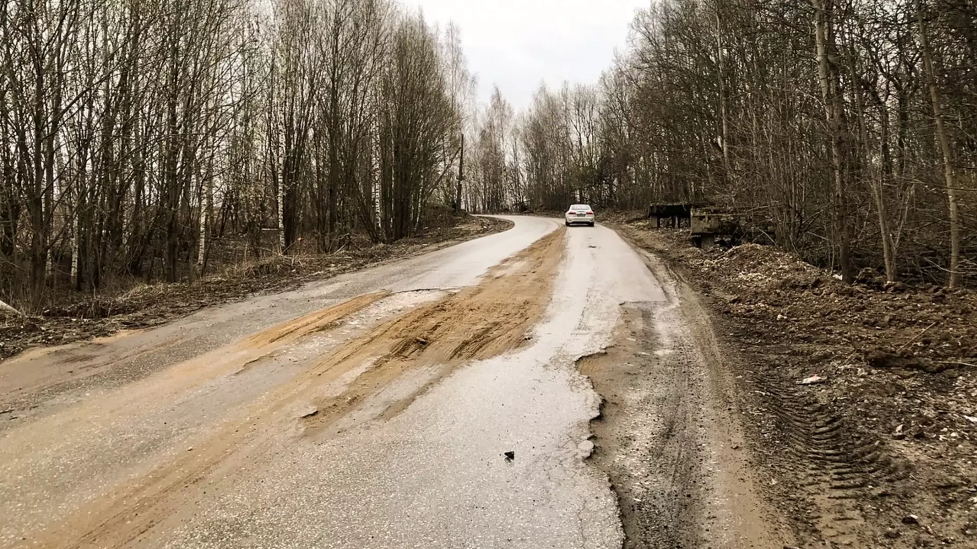 Глава Челябинской области поручил решить проблему с дорогой в селе Песчаное