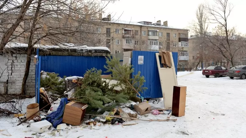 Прокуратура держит на контроле ситуацию с невывозом мусора в Челябинске