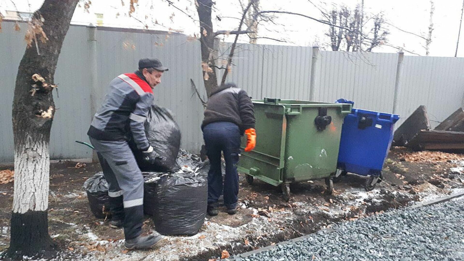 13 тысяч мешков вывезли из дворов Челябинска после субботников