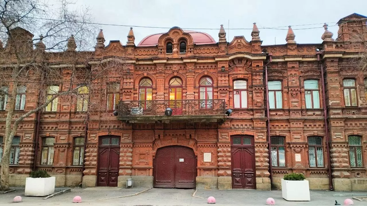 Дом Хованова на ул. Васенко в центре Челябинска