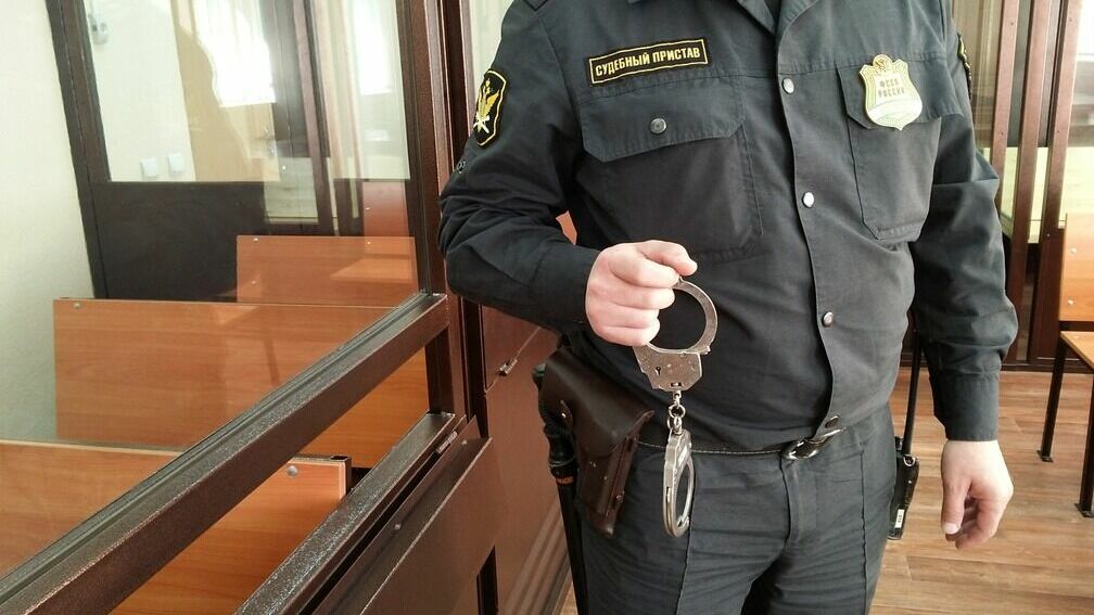 Обыски в домах депутата гордумы и экс-чиновника в Челябинске провели сотрудники ФСБ