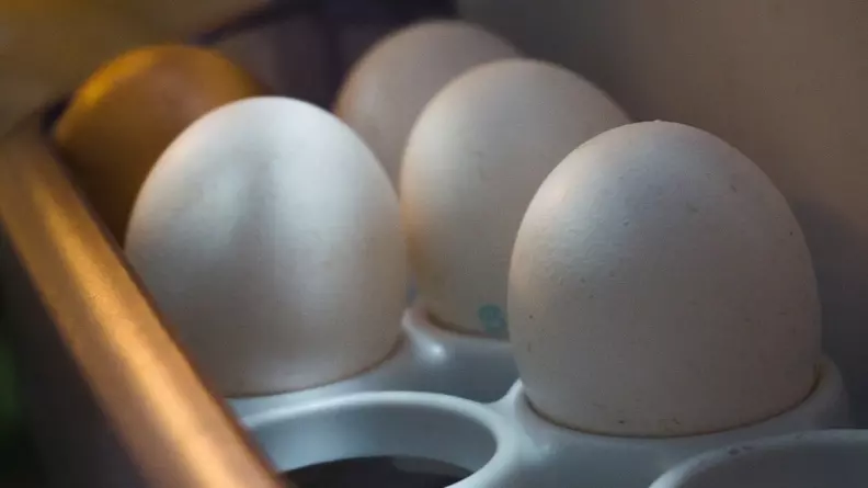 Депутат Госдумы предложил выплачивать субсидии малоимущим на покупку яиц