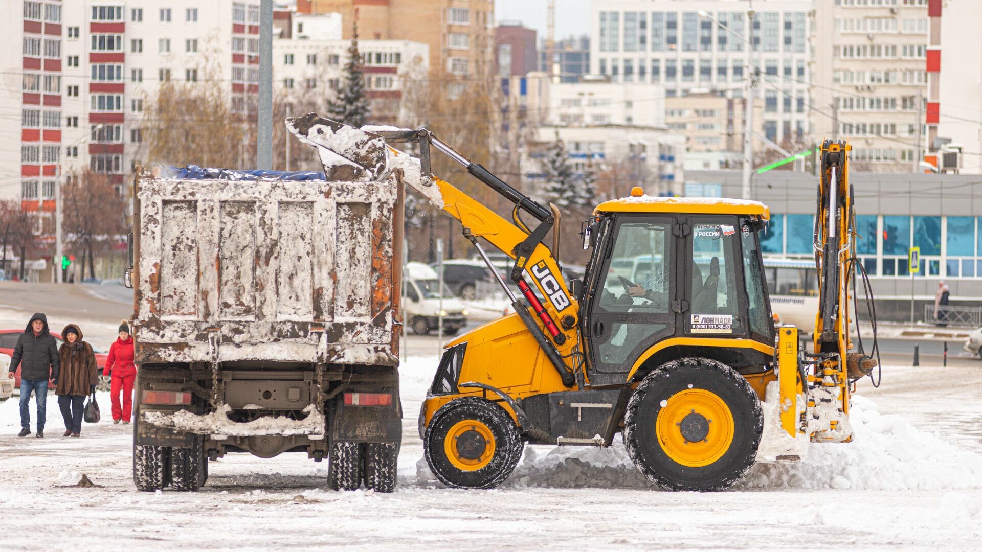 Снизят темпы вывоза снега из-за сильных морозов в Челябинске