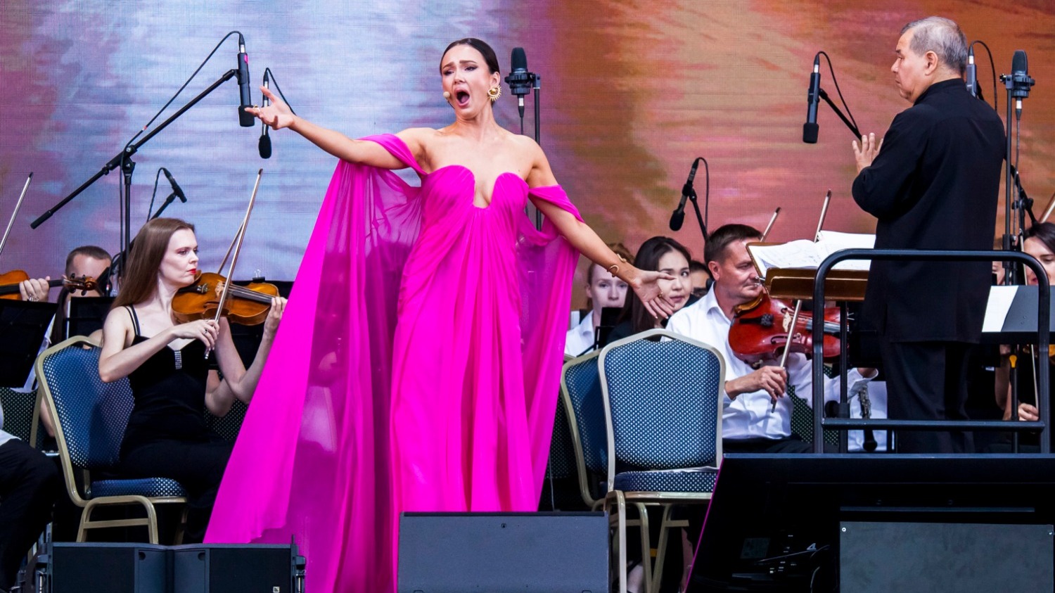 Концерт Аиды Гарифуллиной под открытым небом в Челябинске - первый такой опыт в сфере классической музыки
