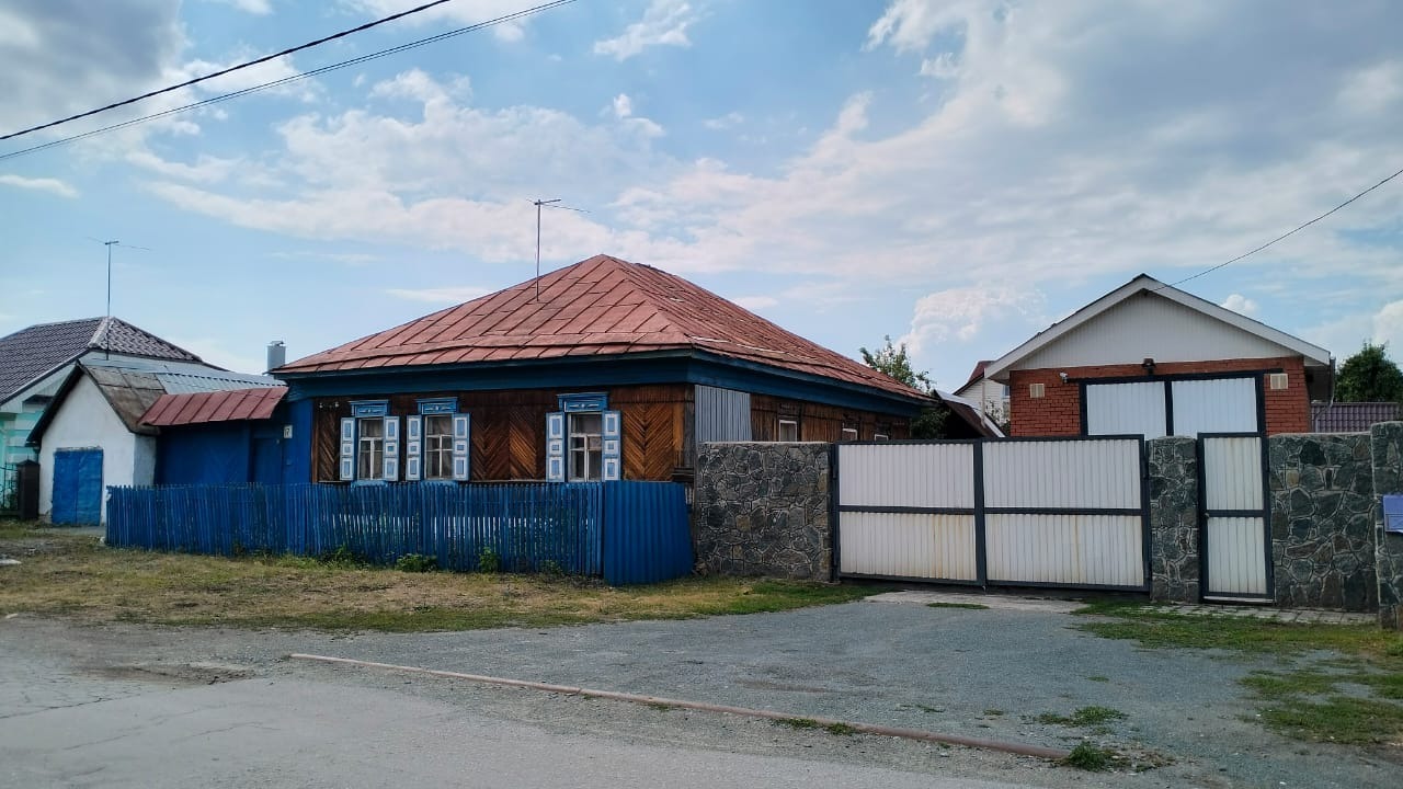 Дом в поселке Смолино, где жил челябинский маньяк