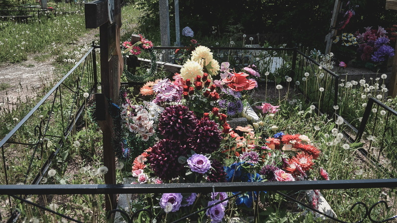 Юную челябинку, убитую в Екатеринбурге, похоронили на родине