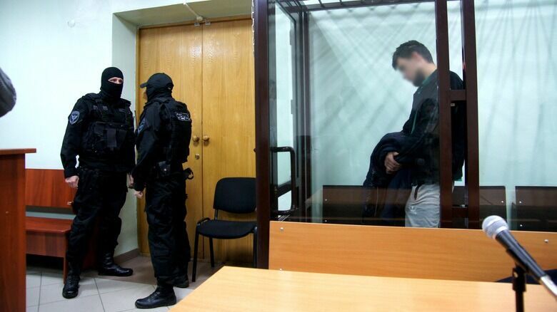 Суд вынес приговор матери, продавшей 10-летнюю дочь педофилу в Челябинске