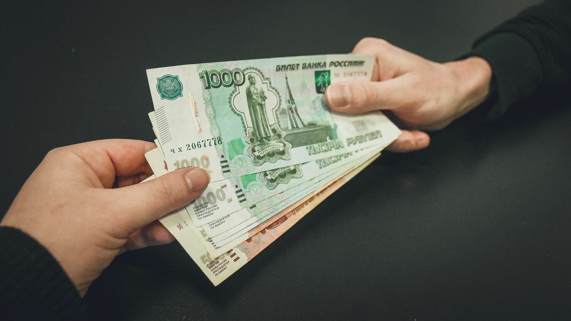 На сколько выросли зарплаты бюджетников в Челябинской области в 2023 году?