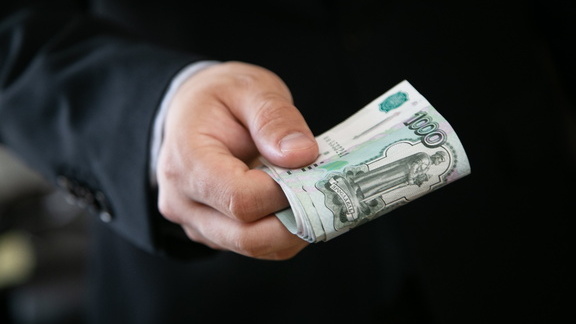 Более 19 миллионов рублей вывезли из России челябинские мошенники