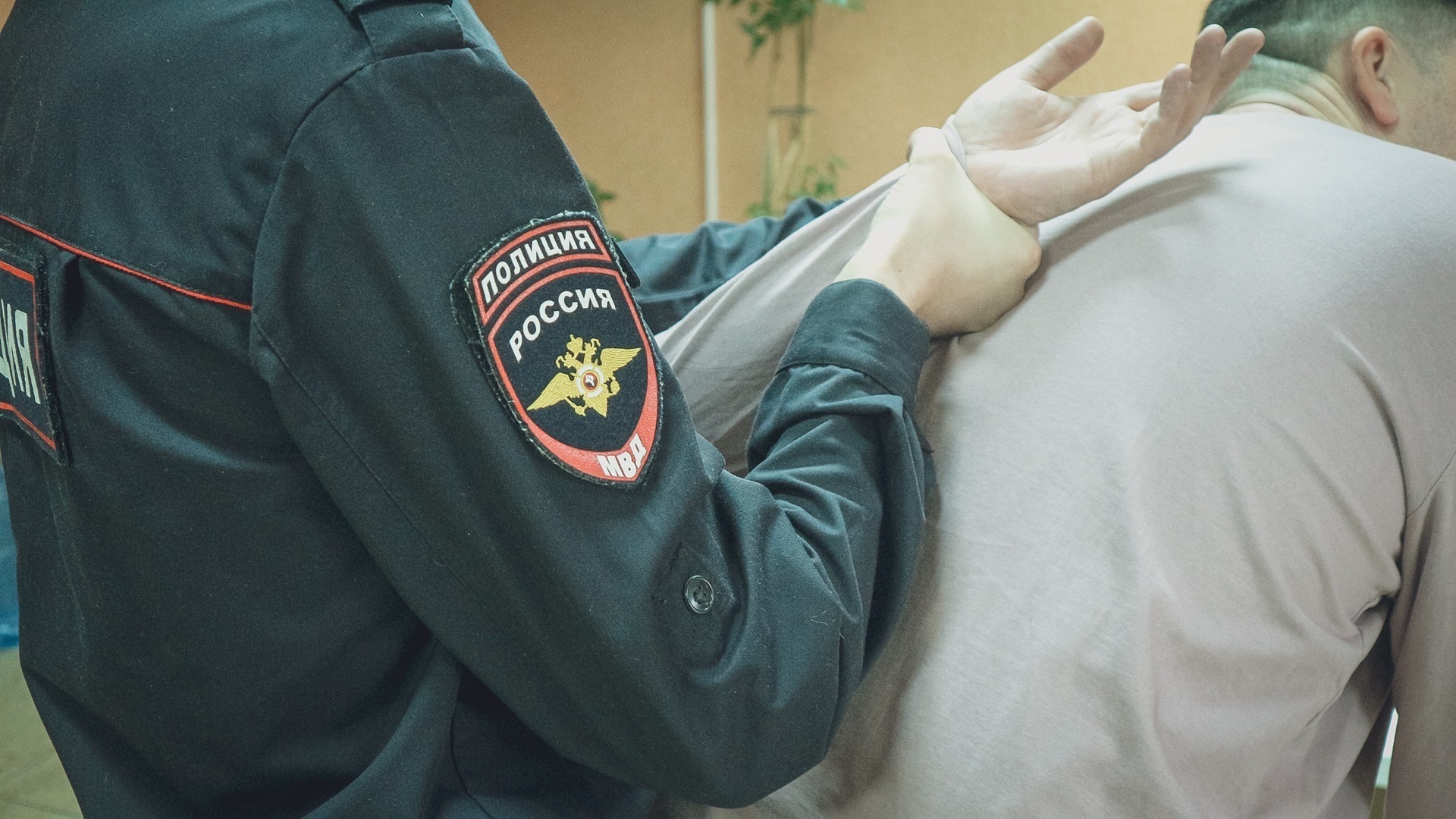 Мигранта-нелегала обнаружили в ходе рейда на рынке под Челябинском