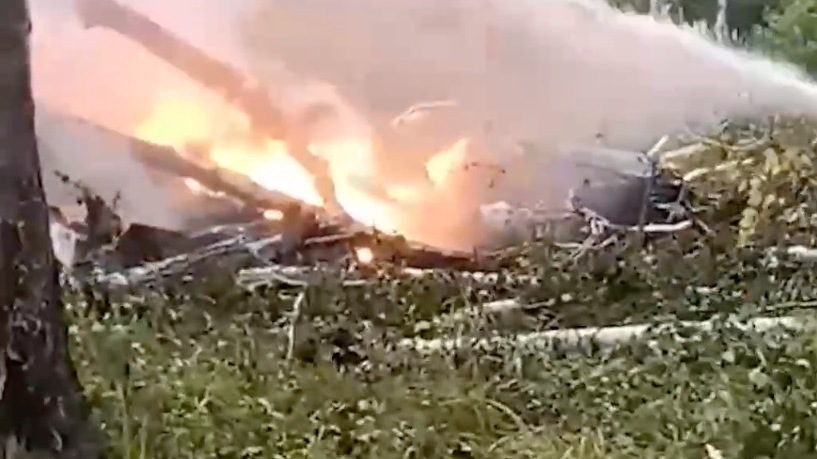 Тушение разбившегося вертолета Ми-8 челябинец успел снять на видео