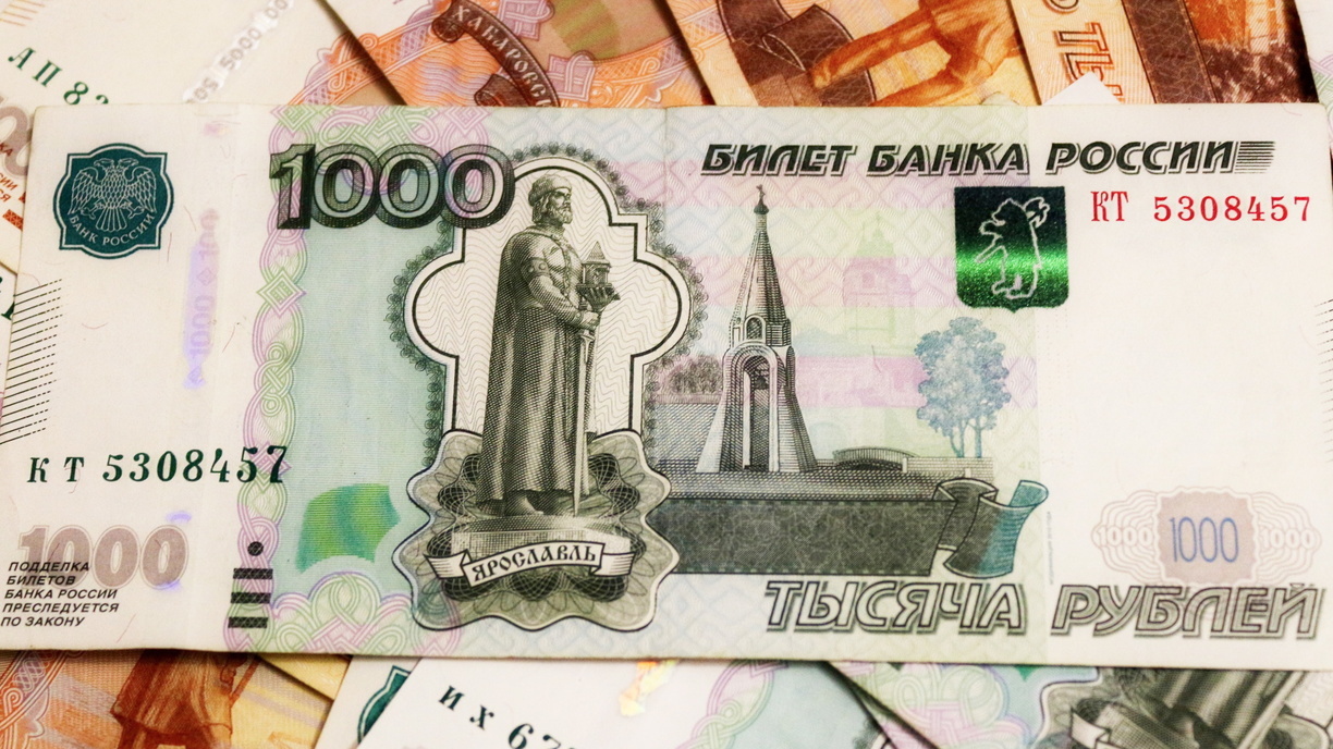 Стипендию 10 тысяч рублей выплатят 40 студентам ЮУрГУ в Челябинске
