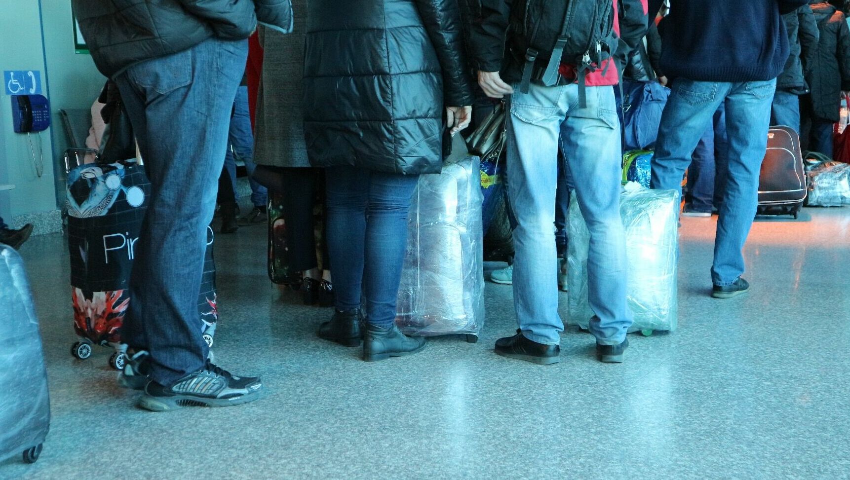 Более 10 рейсов задержали в аэропорту Челябинска