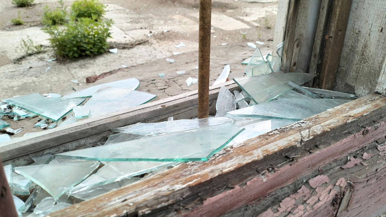 Выбиты стекла в доме купца Кузнецова на улице Труда