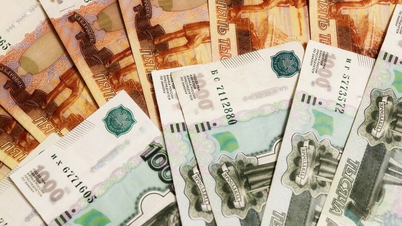 Выплата пенсий началась досрочно в Челябинской области из-за праздника 4 ноября