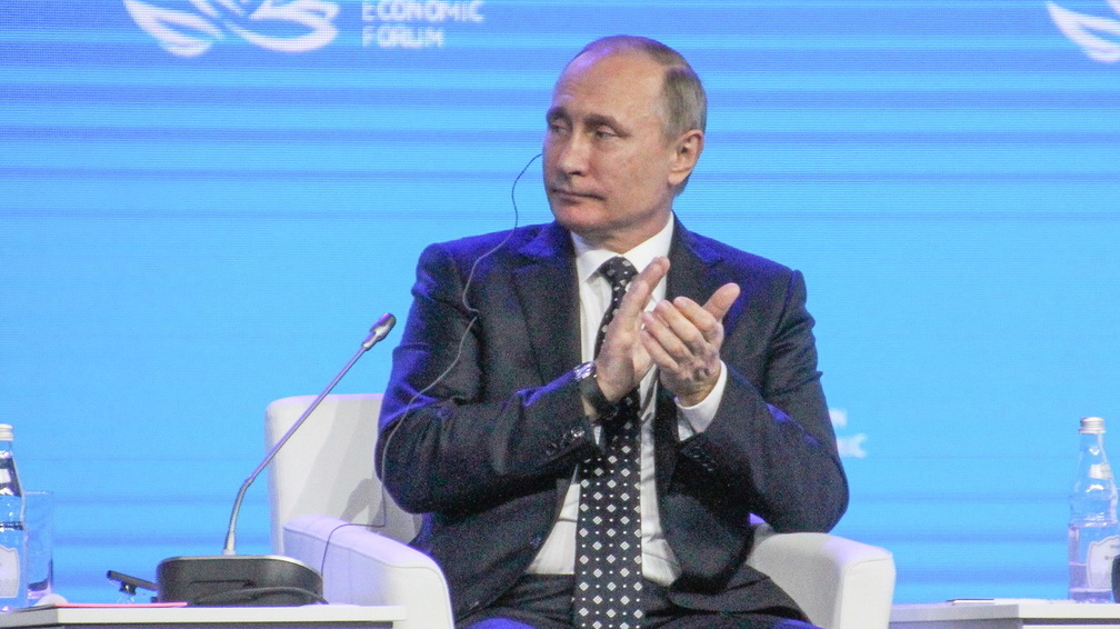 Уровень доверия Путину у россиян вырос до 81,6%