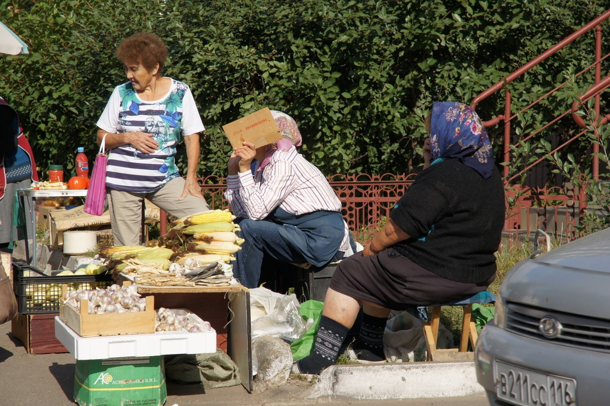 Просроченные продукты продают пенсионерам в Копейске Челябинской области