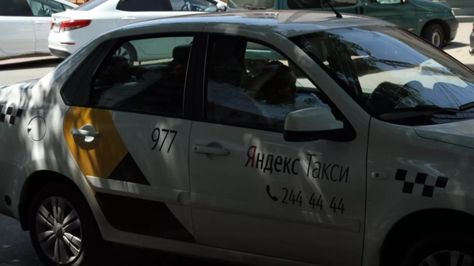 Водитель такси челябинск
