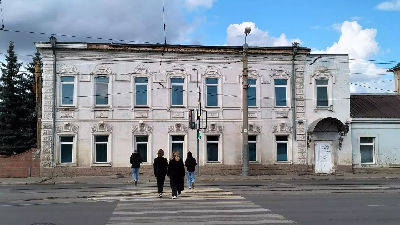 Дом Смолиных-Новикова был построен почти 200 лет назад