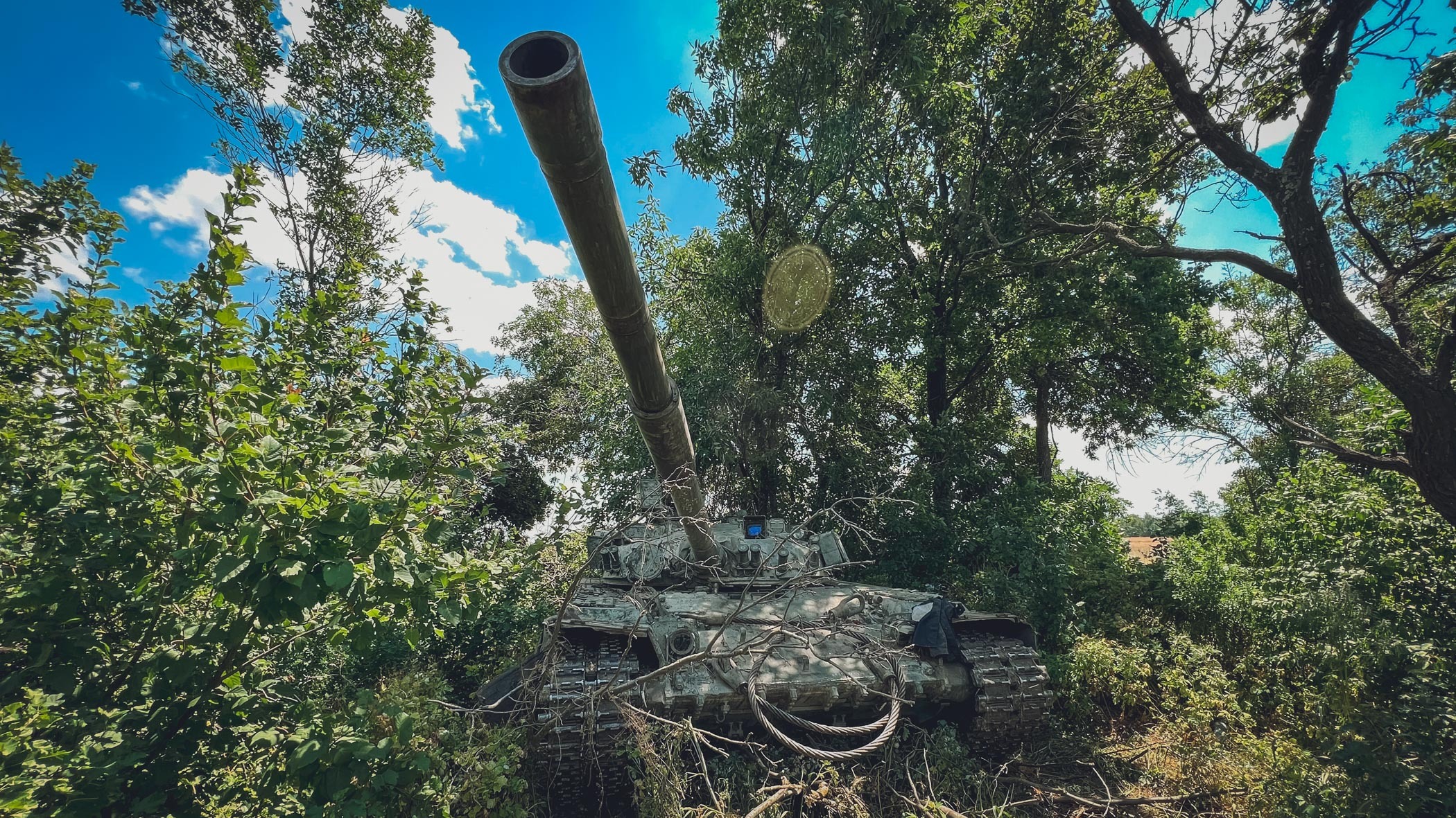 Бойцами отряда Кадырова был захвачен танк, оставивший челябинца без глаза