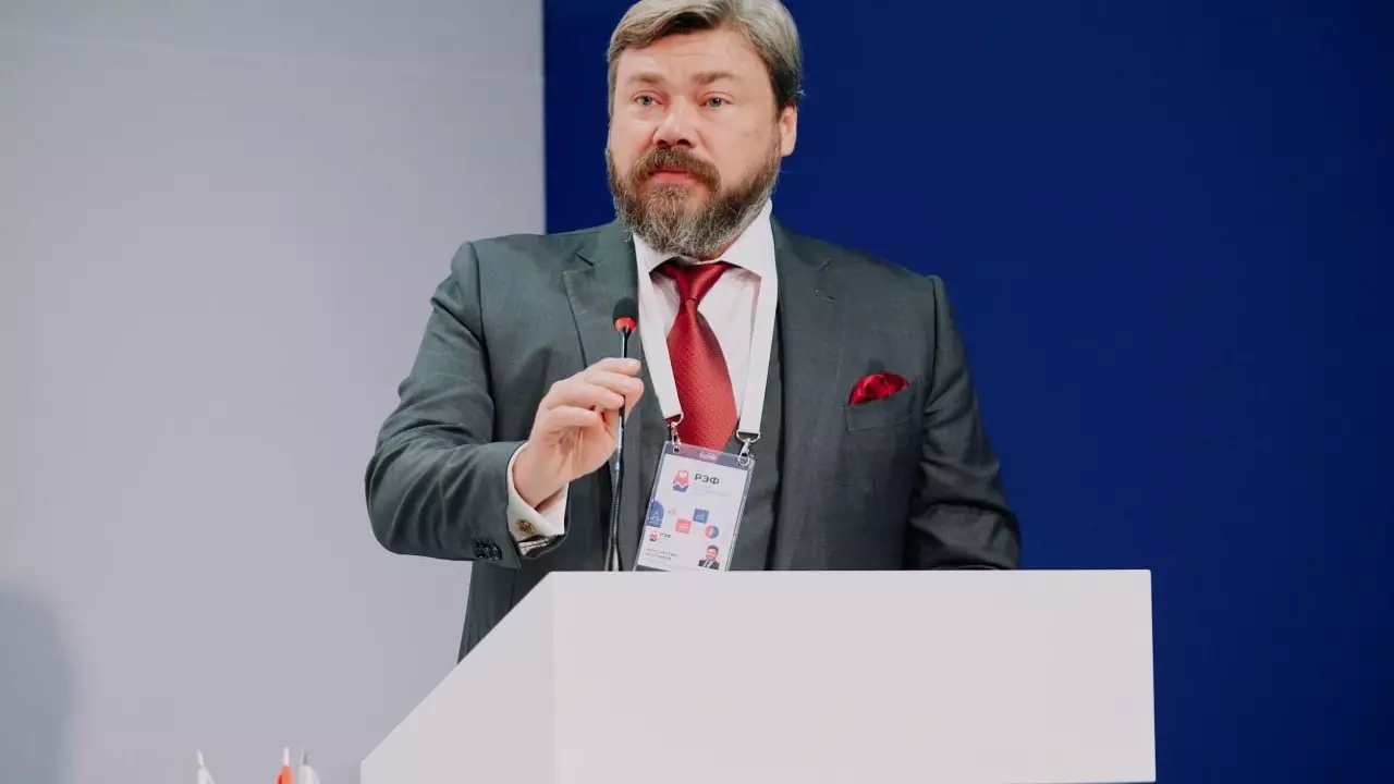 Константин Малофеев поднял вопрос о мигрантах на форуме в Челябинске