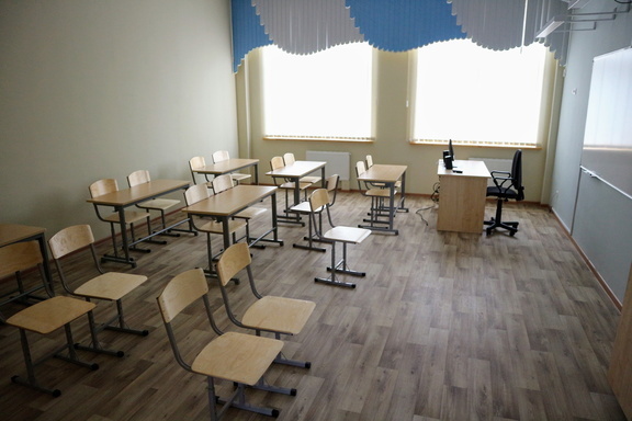 Отправили на принудительный карантин 145 классов и 1 школу в Челябинской области