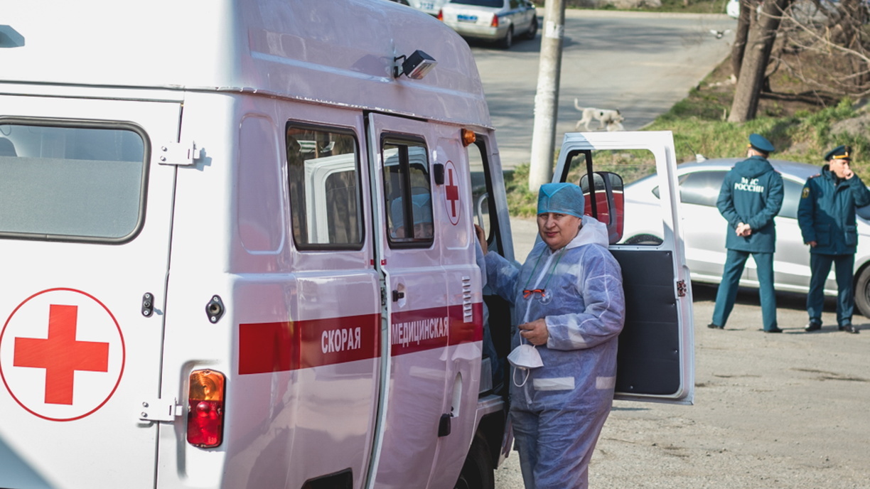 Требуют лучших условий работы 300 сотрудников скорой помощи в Челябинской области