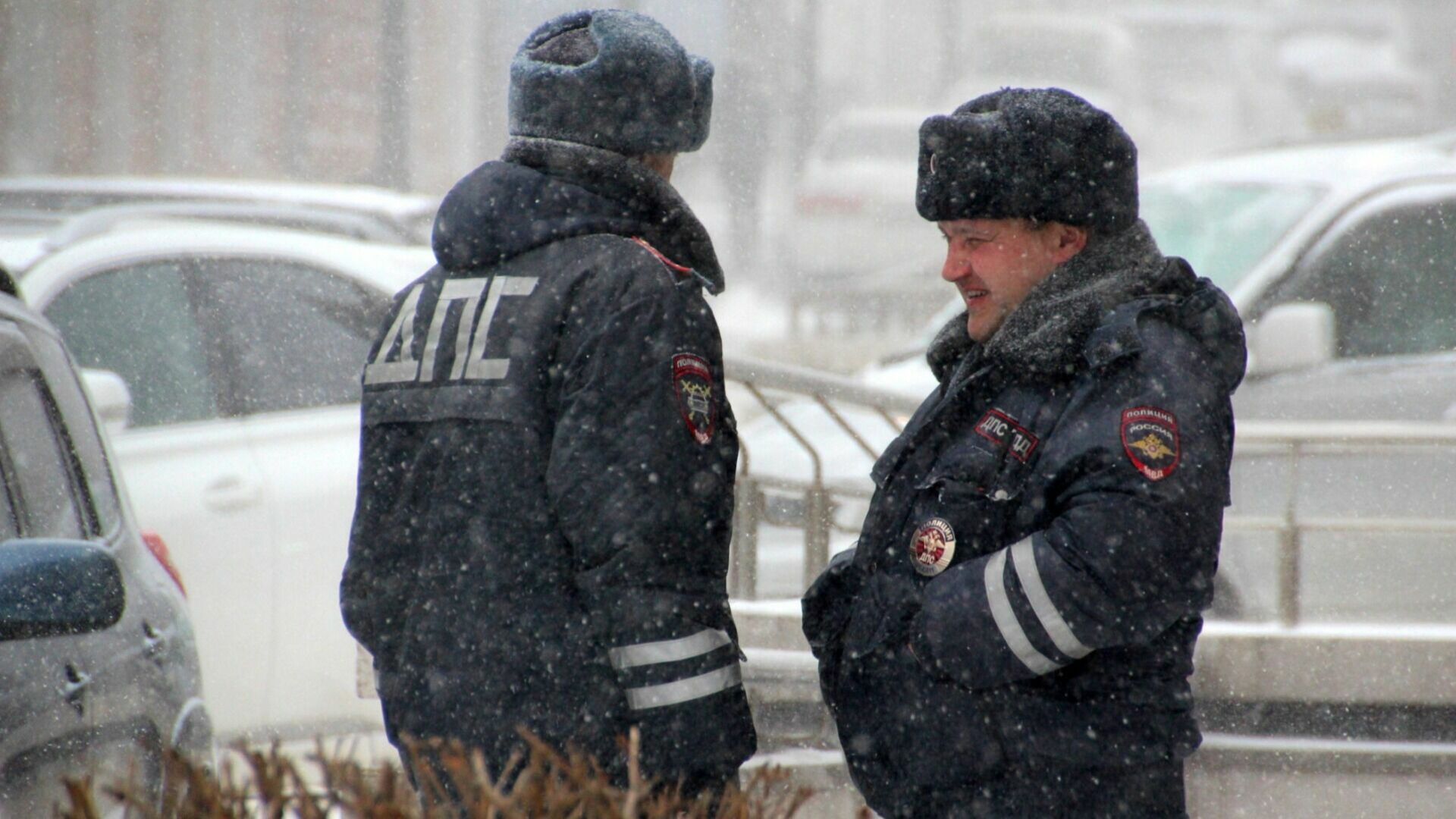Из-за снегопада запрещено движение автобусов на трассе М-5 в Челябинской области