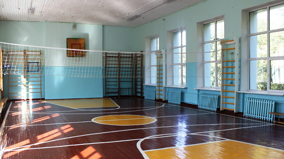 Закрыли спортивный клуб в подвале жилого дома в Челябинской области