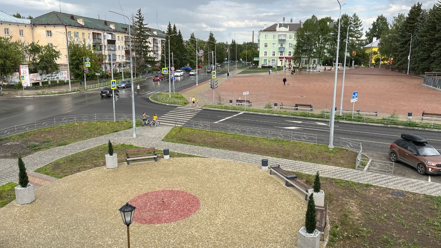 Круглая площадка на площади Ленина в Чебаркуле
