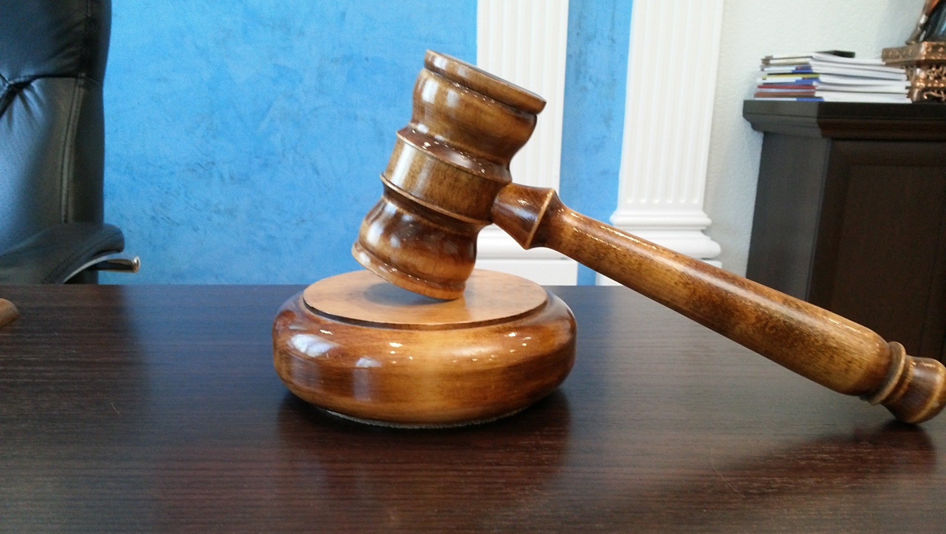 Суд признал незаконным отказ мэрии Челябинска в проведении пикетов