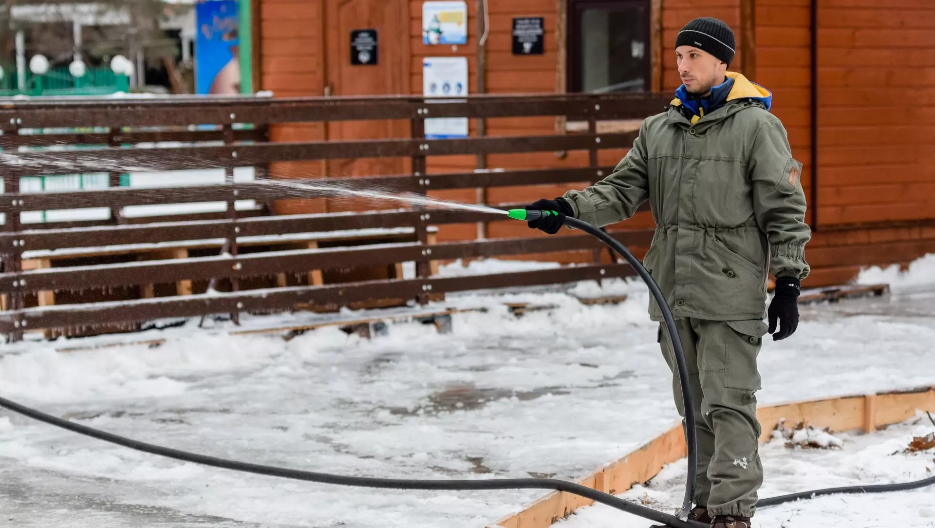 В Челябинской области начали открываться ледовые катки