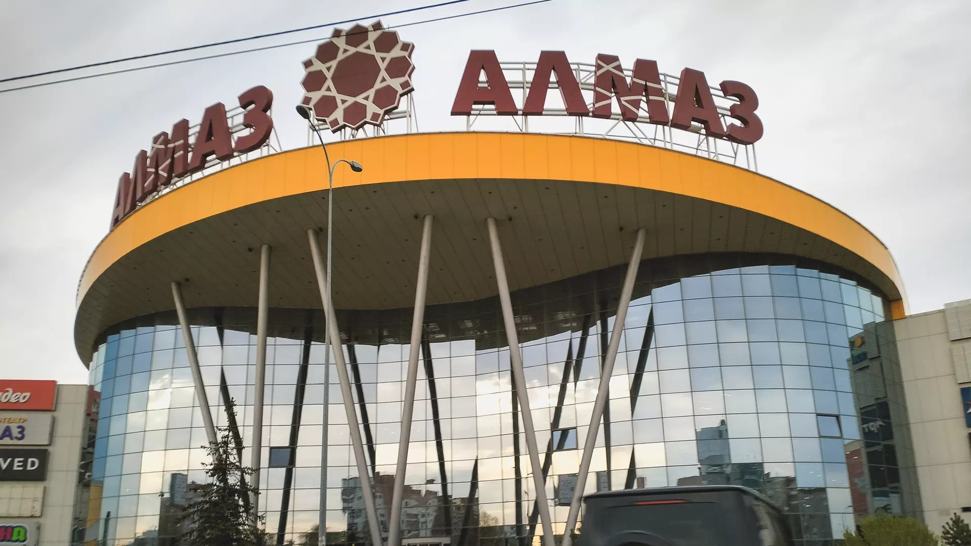 Угрозы терактов и отмена концертов: Южный Урал «трясет» после теракта в столице