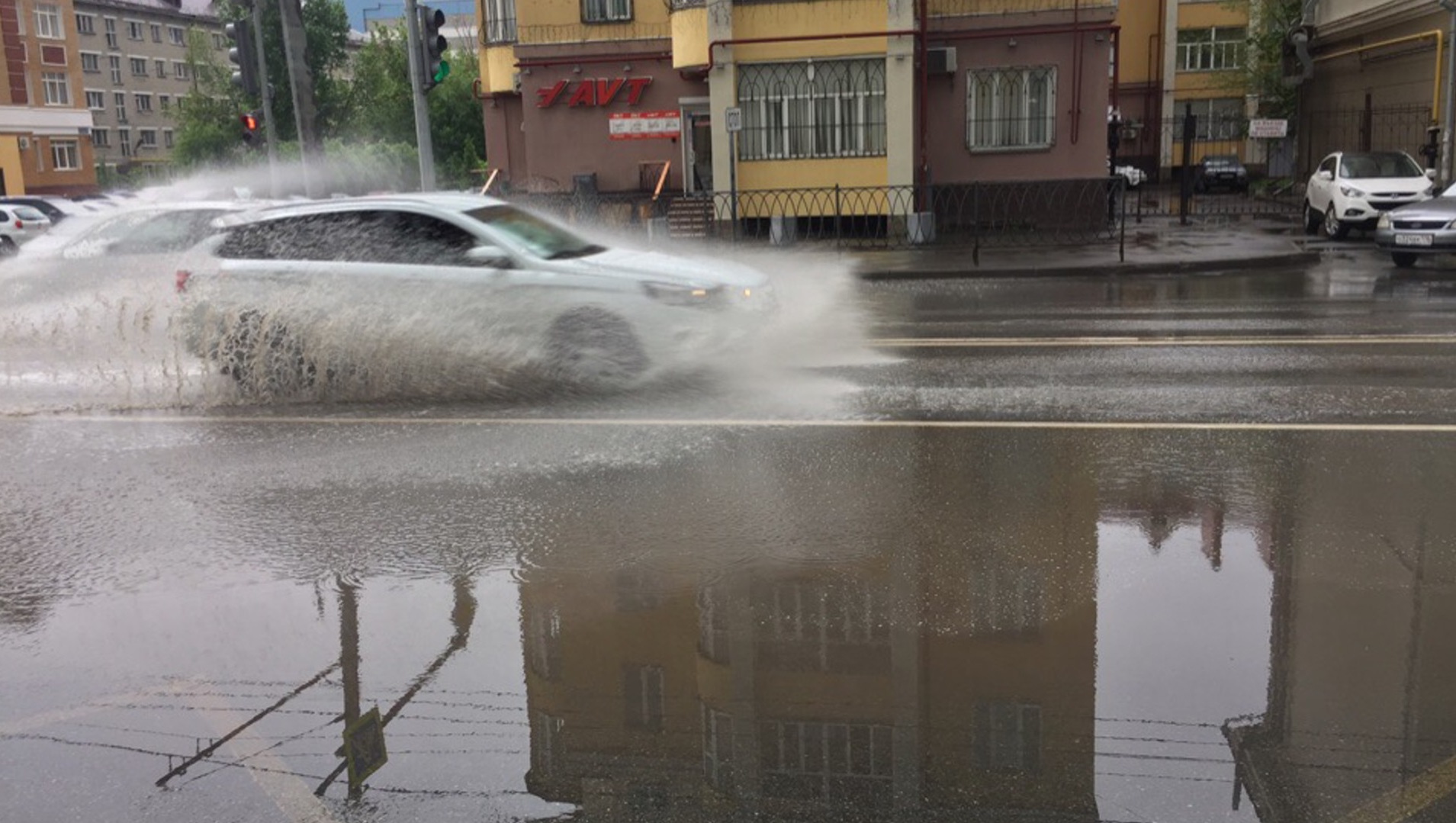 Дожди и грозы задержатся в Челябинской области до конца недели