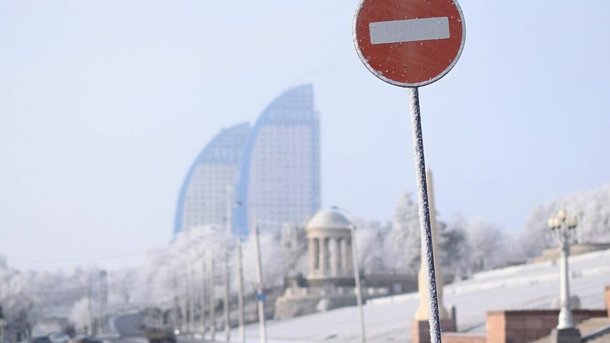 Грузовикам запретили проезжать по Шершневской плотине в Челябинске